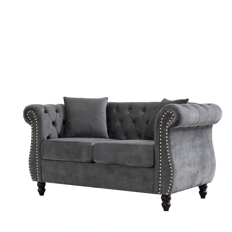Aksamitna sofa Chesterfield 2-osobowa, podłokietniki w kształcie wałków, ozdobne ćwieki